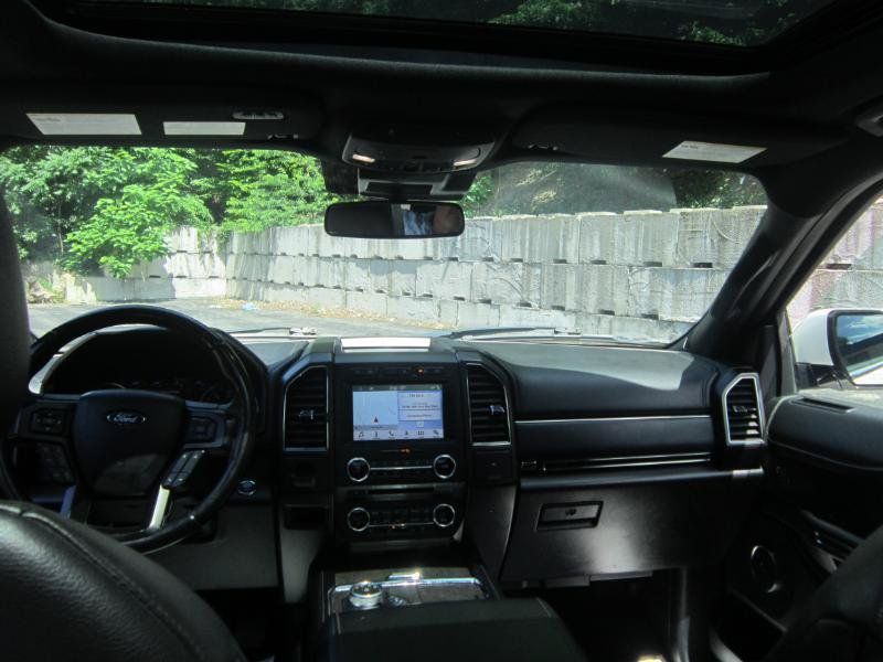 Used 2018 Ford Expedition Max Limited w/ Equipment Group 302A AWD/4WD image 21