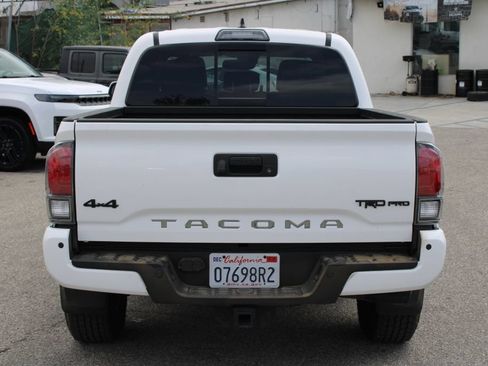 Used 2019 Toyota Tacoma TRD Pro AWD/4WD image 5