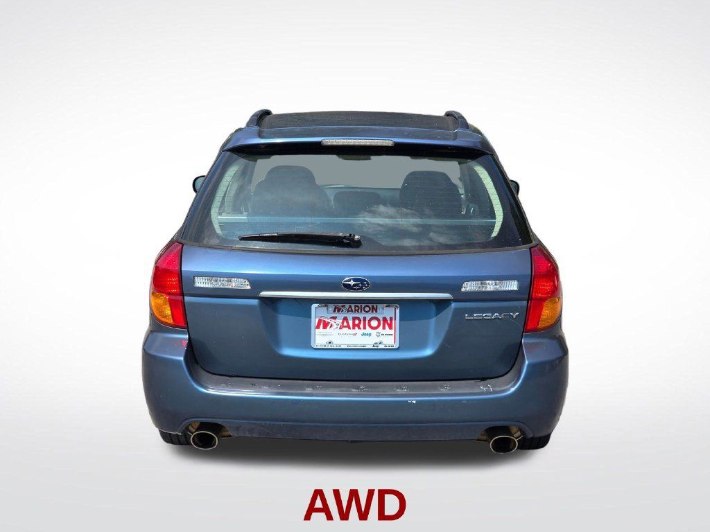 Used 2005 Subaru Legacy 2.5i AWD/4WD image 16