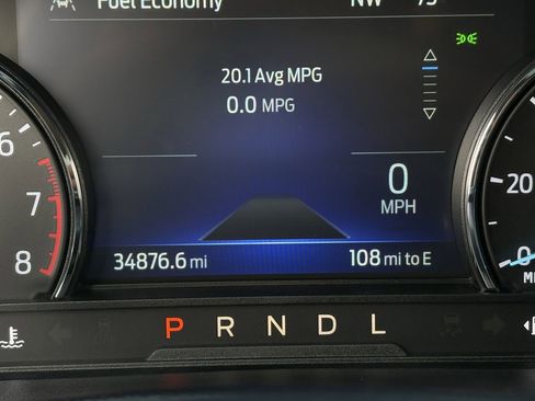 Used 2023 Ford Explorer XLT image 14