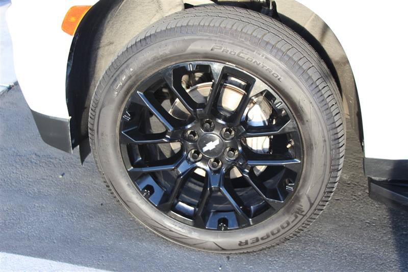Used 2022 Chevrolet Tahoe LT w/ LT Signature Package AWD/4WD image 45
