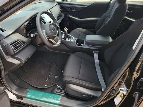 Used 2025 Subaru Legacy Premium AWD/4WD image 17