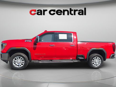 Used 2020 GMC Sierra 3500 SLT w/ Technology Package AWD/4WD image 3