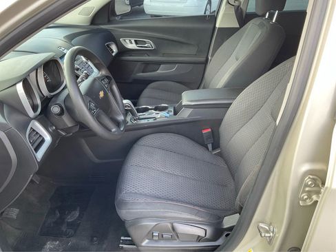 Used 2013 Chevrolet Equinox LS image 9