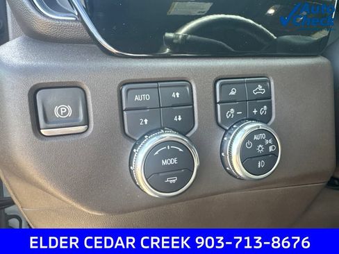 Used 2024 GMC Sierra 1500 SLT AWD/4WD image 17