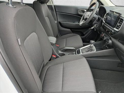 New 2026 Hyundai Venue SE FWD image 26
