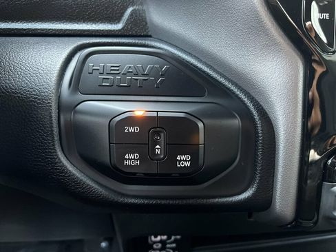 Used 2026 RAM 2500 Big Horn AWD/4WD image 28