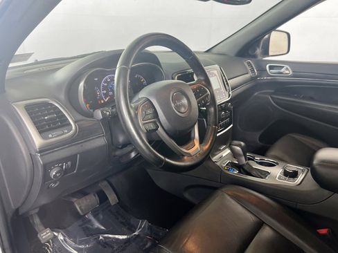 Used 2020 Jeep Grand Cherokee Limited image 9