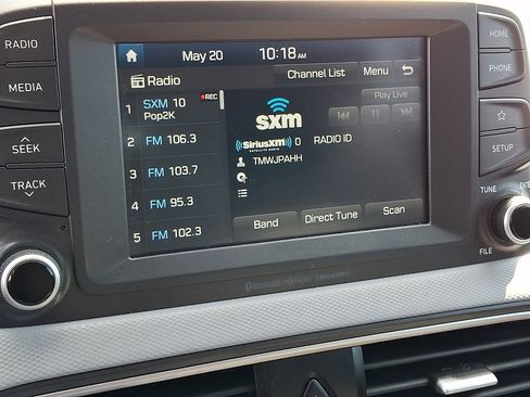 Used 2019 Hyundai Kona SEL AWD/4WD image 16