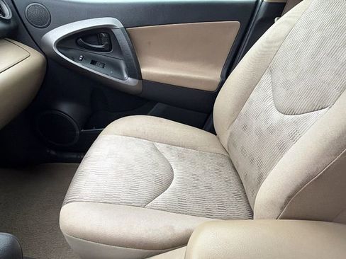 Used 2012 Toyota RAV4 4WD image 23