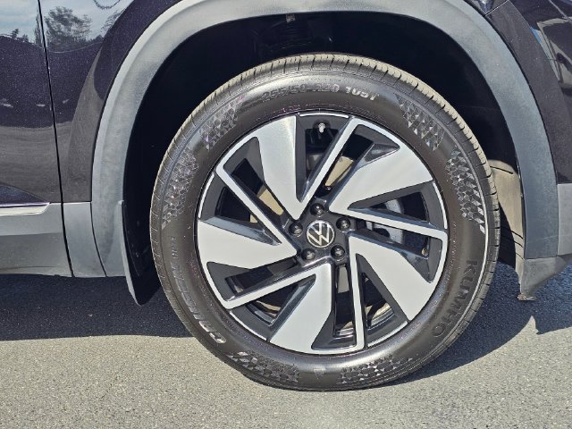 Used 2024 Volkswagen Atlas SEL AWD/4WD image 11