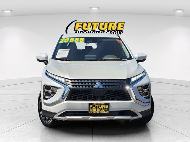 Used 2025 Mitsubishi Eclipse Cross SE AWD/4WD image 2