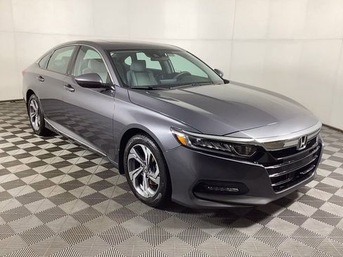 Used 2018 Honda Accord EX image 1