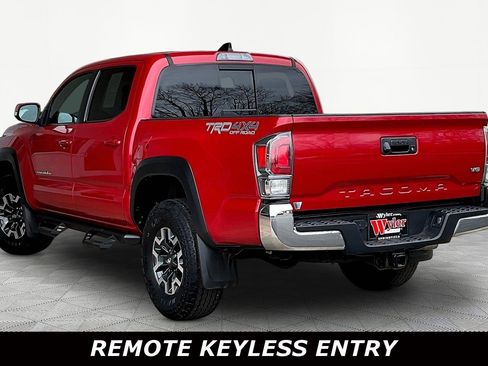 Used 2023 Toyota Tacoma TRD Off-Road image 4
