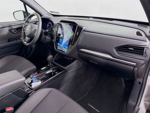 Used 2026 Subaru Forester Premium AWD/4WD image 31