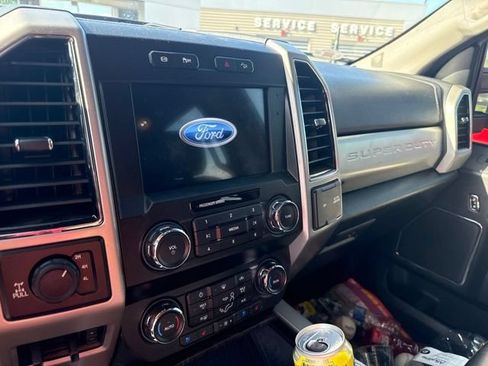 Used 2021 Ford F250 Lariat w/ Lariat Ultimate Package AWD/4WD image 43