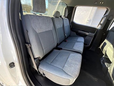 Used 2023 Ford F150 XLT image 28
