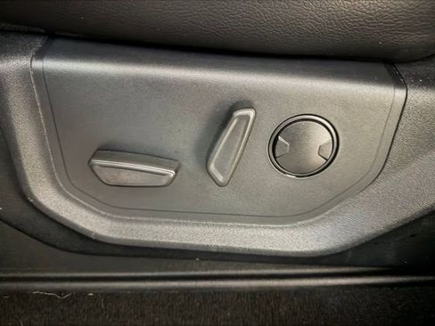 Used 2021 Ford F250 Lariat w/ Lariat Ultimate Package image 17