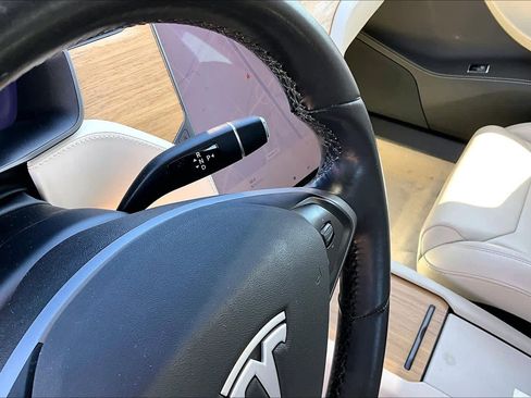 Used 2018 Tesla Model S 75D image 16