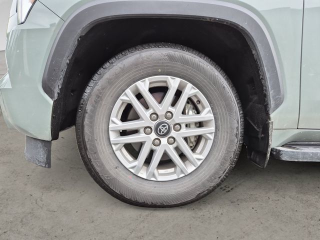 Used 2025 Toyota Sequoia SR5 w/ SR5 Premium Package AWD/4WD image 9