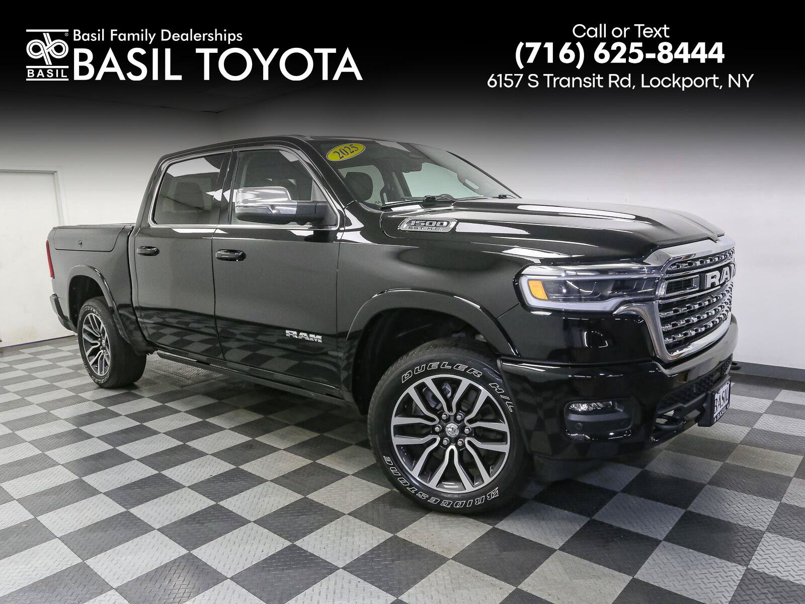 Used 2025 RAM 1500 Limited AWD/4WD image 1