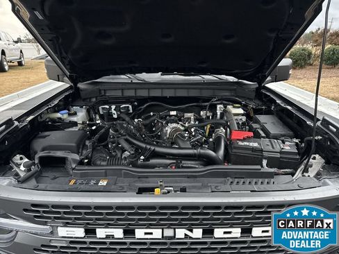 Used 2023 Ford Bronco Badlands w/ Sasquatch Package image 29