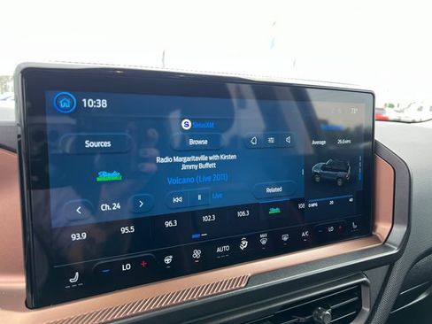 Used 2025 Ford Bronco Sport Outer Banks w/ Outer Banks Tech Package+ AWD/4WD image 17