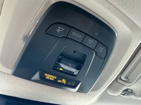 Used 2024 Toyota Corolla LE image 22