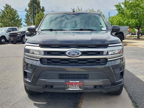 Used 2022 Ford Expedition Max XLT AWD/4WD image 9
