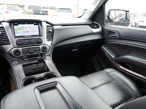 Used 2018 Chevrolet Tahoe LT image 21