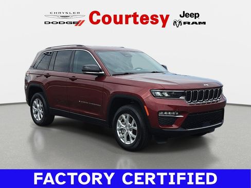 Certified 2024 Jeep Grand Cherokee Limited AWD/4WD image 1