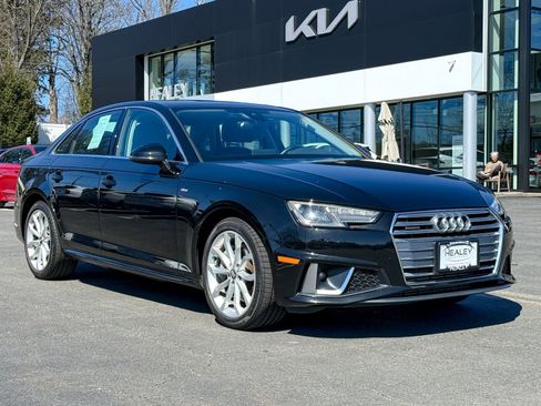 Used 2019 Audi A4 2.0T Premium w/ Convenience Package image 1