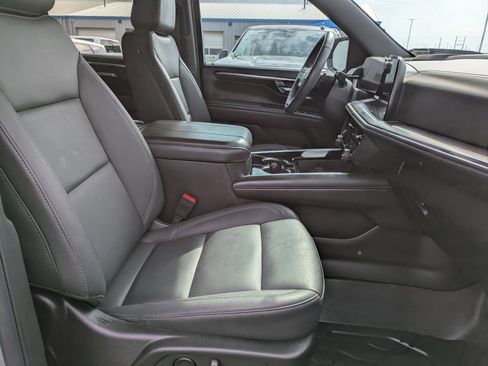 Certified 2025 Chevrolet Tahoe Z71 w/ Comfort Package image 28