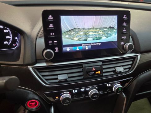 Used 2022 Honda Accord Sport image 25
