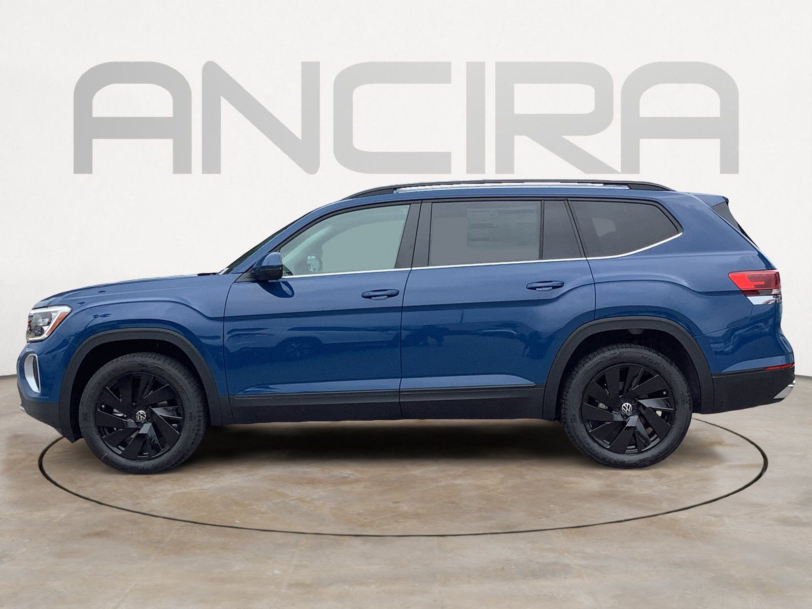 New 2025 Volkswagen Atlas SE FWD image 5
