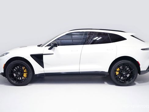 Used 2021 Aston Martin DBX AWD/4WD image 4