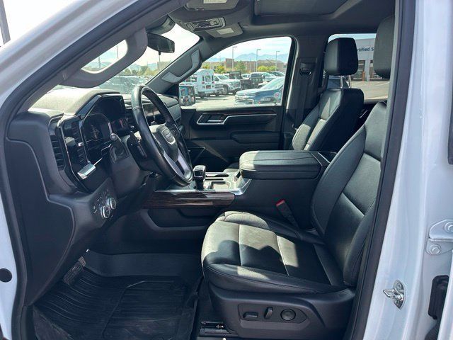 Certified 2025 GMC Sierra 1500 Elevation w/ Elevation Premium Package AWD/4WD image 16