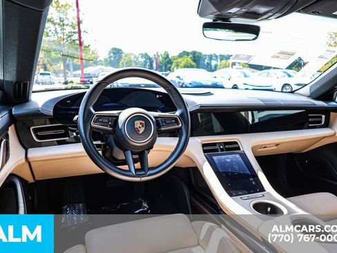 Used 2022 Porsche Taycan 4S image 29