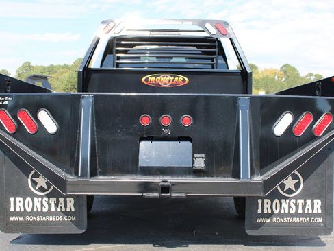 Used 2023 RAM 3500 Tradesman w/ Chrome Appearance Group image 10