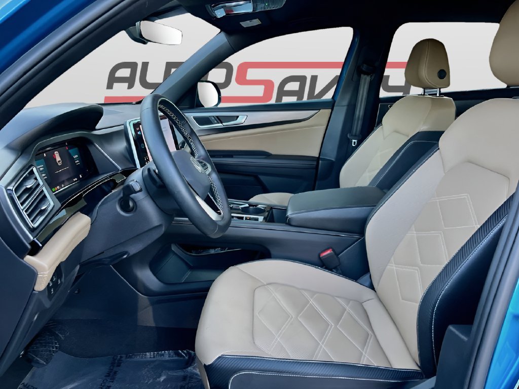 Used 2024 Volkswagen Atlas Cross Sport SE FWD image 21