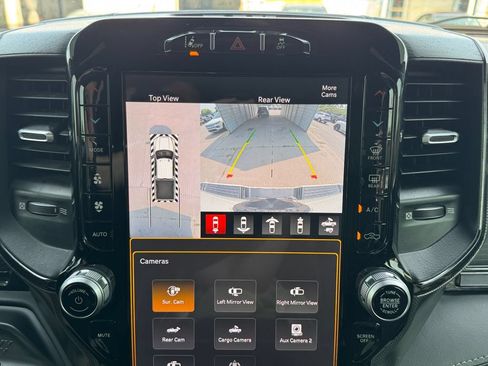 Used 2022 RAM 2500 Limited AWD/4WD image 18