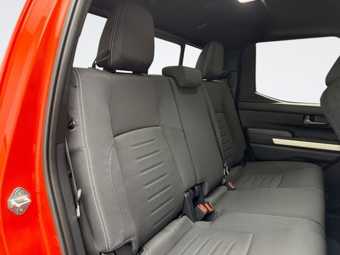 Used 2024 Toyota Tacoma TRD Sport w/ TRD Sport Upgrade Package AWD/4WD image 18