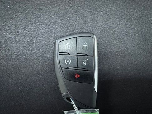 Used 2023 Buick Envision Preferred image 41