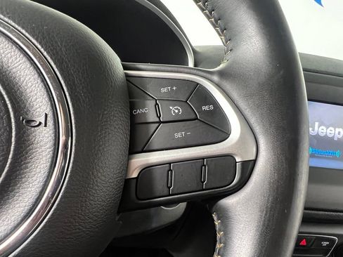 Used 2018 Jeep Compass Latitude w/ Popular Equipment Group AWD/4WD image 21