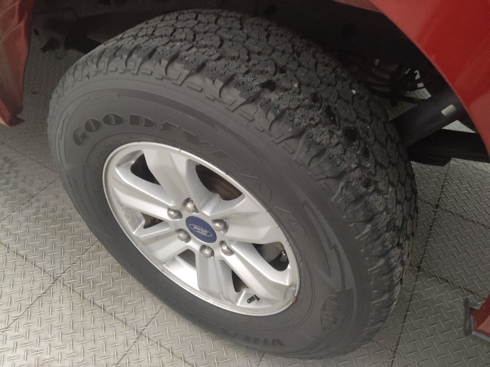 Used 2015 Ford F150 XLT RWD image 31