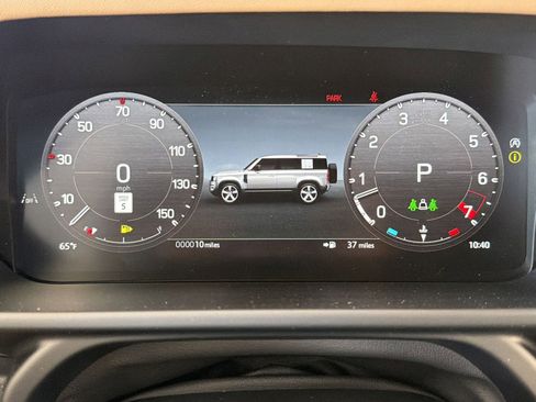 New 2026 Land Rover Defender 110 X-Dynamic SE image 19