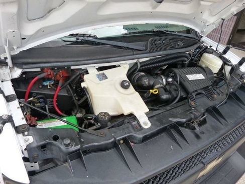 Used 2007 Chevrolet Express 3500 w/ School Bus Package RWD image 11