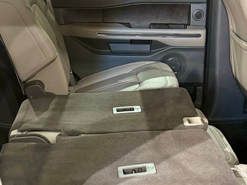 Used 2019 Ford Expedition Limited w/ Equipment Group 302A image 81
