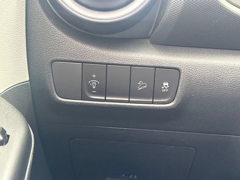 Used 2022 Hyundai Kona SEL w/ Convenience Package FWD image 25