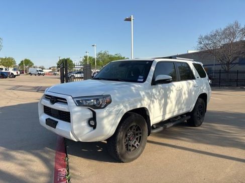 Certified 2024 Toyota 4Runner SR5 Premium w/ Moonroof Package image 1